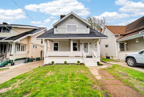 2107 Poplar St, Erie, PA, 16502-2550 | Card Image