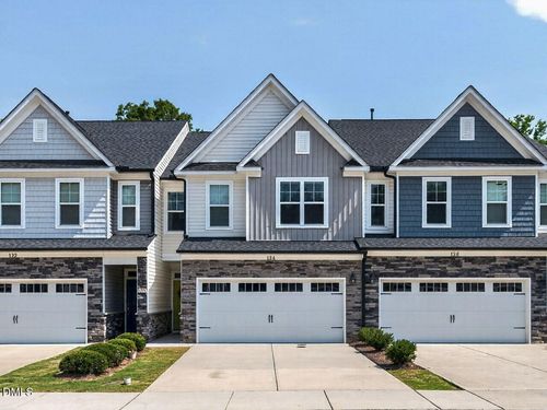 124 Orvis Dr, Holly Springs, NC, 27540-9681 | Card Image