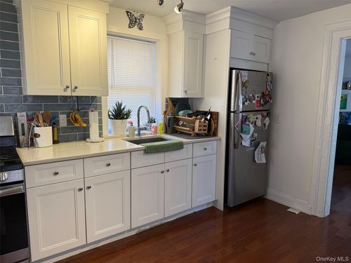 1-93 Jackson Ave, Nyack, NY, 10960-3037 | Card Image