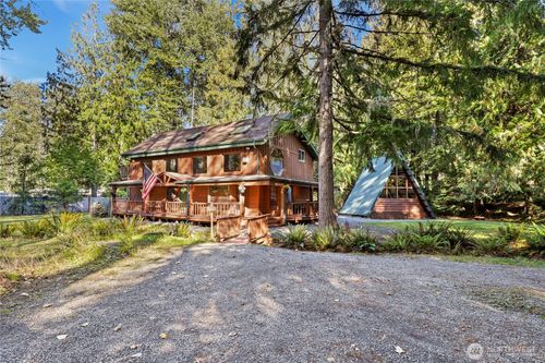 56818 387th Avenue Ct E, Ashford, WA, 98304-9781 | Card Image