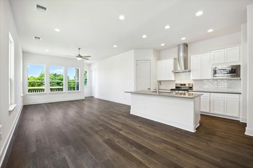 22-1531 N Red Bud Ln, Round Rock, TX, 78665 | Card Image