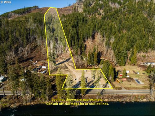 49669 Mckenzie Hwy, Vida, OR, 97488-9741 | Card Image