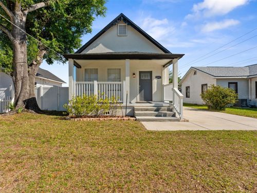 2903 W Ivy St, TAMPA, FL, 33607-1924 | Card Image