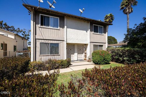 467 W Simpson St, Ventura, CA, 93001-1864 | Card Image