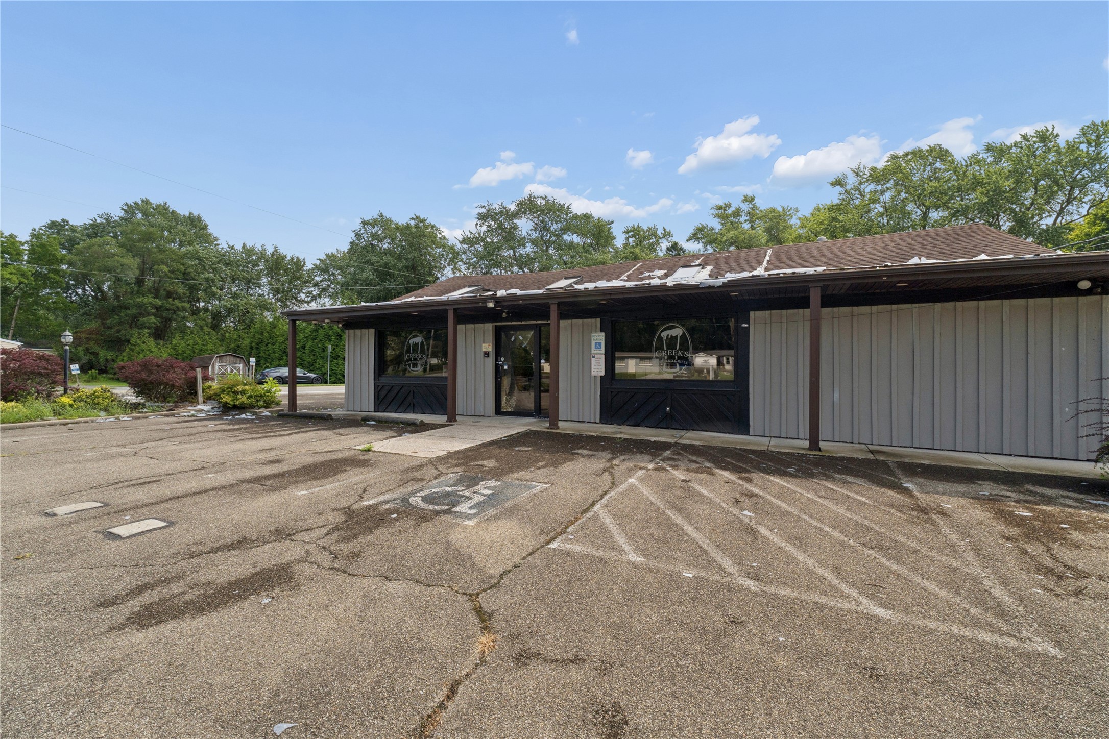 4935 E Lake Rd, Erie, PA 16511