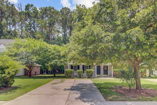 2136 Kings Gate Ln, Mount Pleasant, SC, 29466-8136 | Card Image