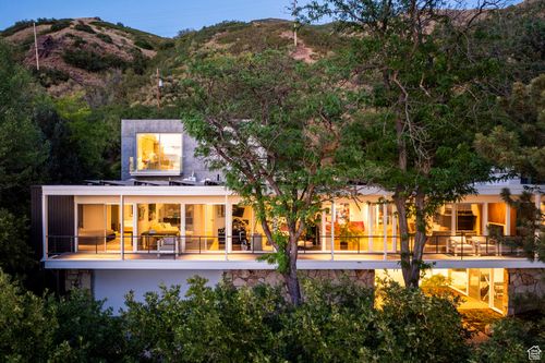 1497 S Devonshire Dr, Salt Lake City, UT, 84108-2529 | Card Image