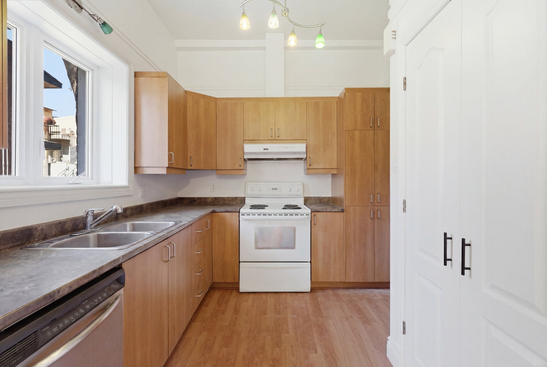 Residential Lease in Montréal (Ville-Marie) 3