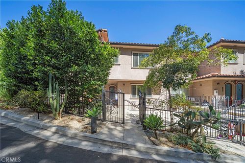 102-11145 Sunshine Ter, Studio City, CA, 91604-3162 | Card Image