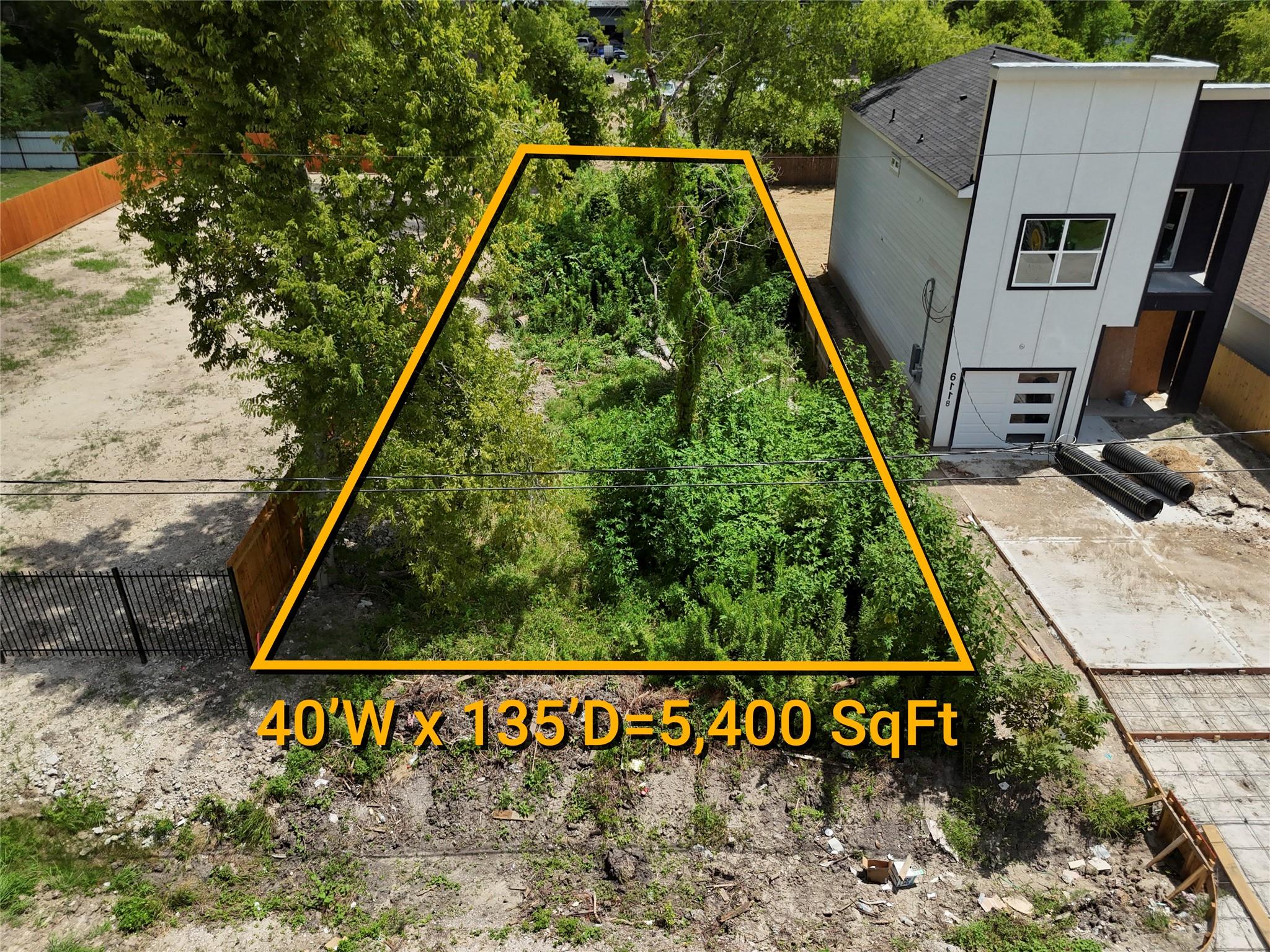 Land in Houston 3