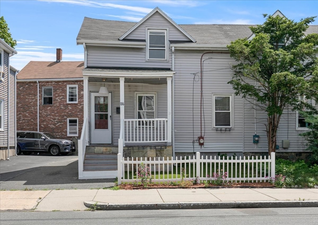 West St, Malden, MA 02148