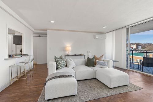 apt-64-60 Babcock St, Brookline, MA, 02446-5919 | Card Image