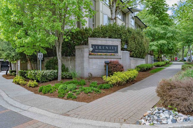 28 - 9229 University Crescent, Townhouse with 3 bedrooms, 2 bathrooms and 2 parking in Burnaby BC | Image 2