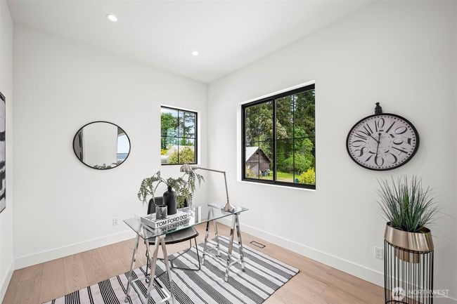 7402 Soundview Dr, House other with 4 bedrooms, 6 bathrooms and 3 parking in Gig Harbor WA | Image 31