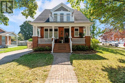 34 Nelson St E, Goderich, ON, N7A1R8 | Card Image