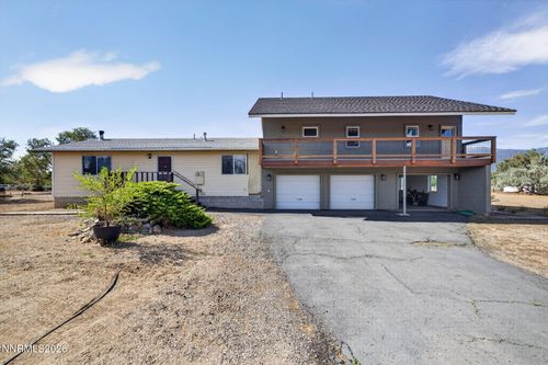1101 Oro Way, Gardnerville, NV, 89460-7530 | Card Image