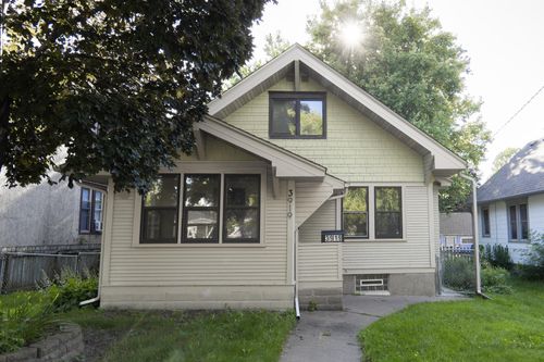 3919 Dupont Avenue N, Minneapolis, MN, 55412 | Card Image