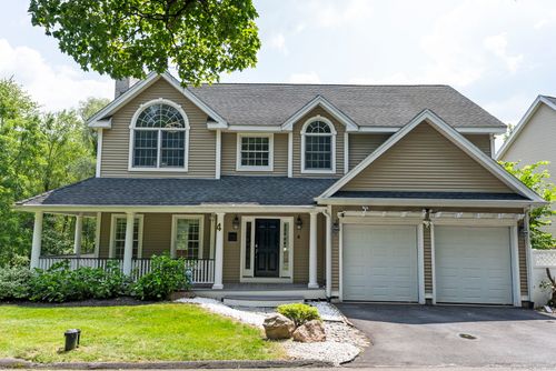 4 Romano Ct, Farmington, CT, 06032-2609 | Card Image