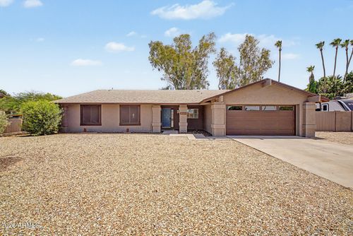11025 N 41st Pl, Phoenix, AZ, 85028-2905 | Card Image