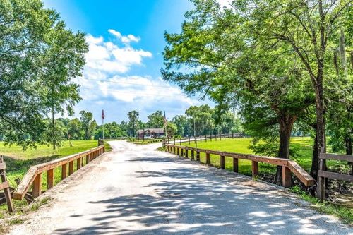 14 Laurel Ct, Cleveland, TX, 77327-8269 | Card Image