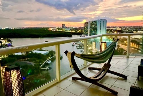 1856-16500 Collins Ave, Sunny Isles Beach, FL, 33160-4591 | Card Image