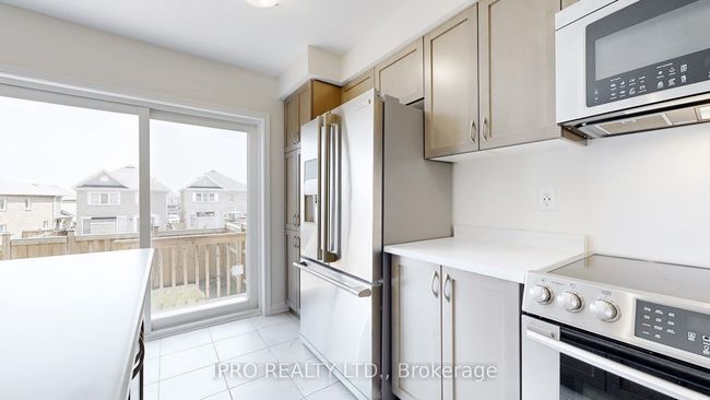 1145 Dragonfly Ave, House attached with 3 bedrooms, 3 bathrooms and 1 parking in Pickering ON | Image 20