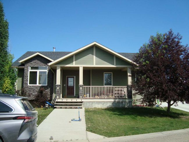 2 Evron Pl, House other with 4 bedrooms, 3 bathrooms and 4 parking in Trochu AB | Image 7