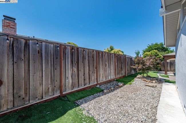 285 Edythe St, House other with 3 bedrooms, 2 bathrooms and 2 parking in Livermore CA | Image 37