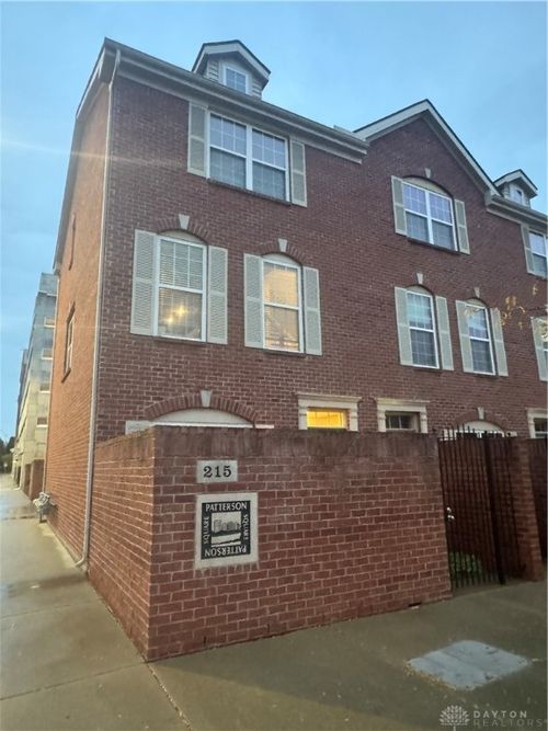 215 E 1st St, Dayton, OH, 45402-1216 | Card Image