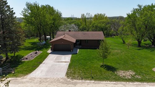 46236 186th Avenue Ct, Zumbrota, MN, 55992-7274 | Card Image