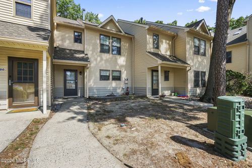 401 Wildflower Ct, Jackson, NJ, 08527-4137 | Card Image
