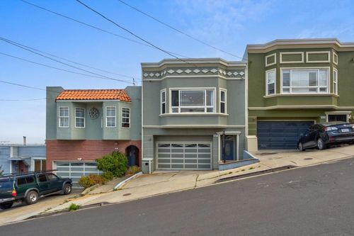 1047 Schwerin St, Daly City, CA, 94014-1622 | Card Image