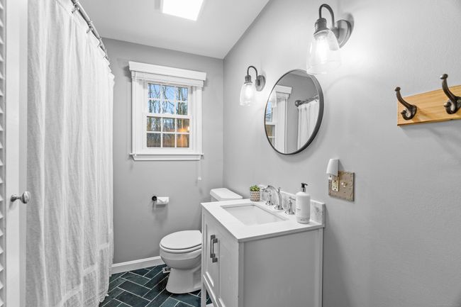 11 Champlain Dr, House other with 3 bedrooms, 2 bathrooms and null parking in Old Lyme CT | Image 20