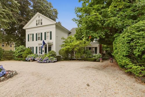 7 Clay St, Newport, RI, 02840-6901 | Card Image