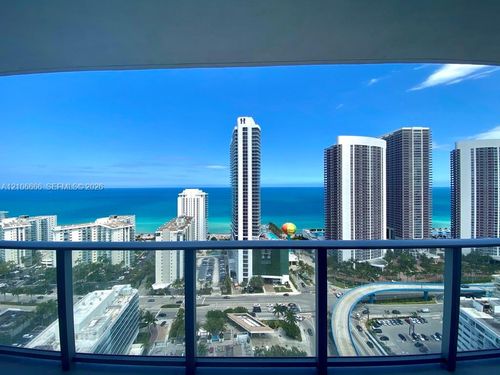 r2607-4010 S Ocean Dr, Hollywood, FL, 33019-3063 | Card Image