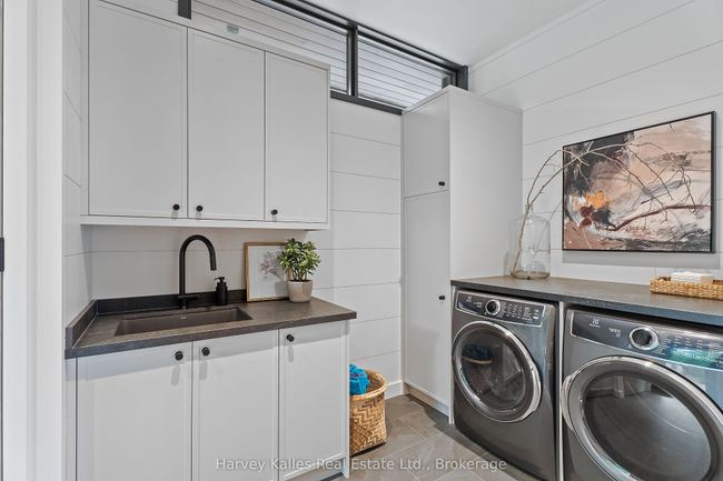 1005 Ham Rd, House other with 5 bedrooms, 6 bathrooms and 6 parking in Bala ON | Image 32