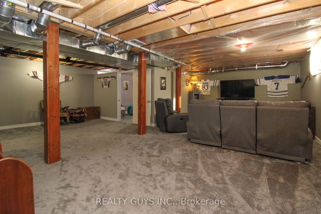 3211 County Rd 2, House other with 7 bedrooms, 4 bathrooms and 6 parking in Keene ON | Image 39