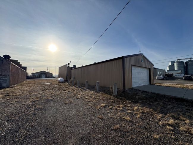 Insulated garage/shop | Image 15