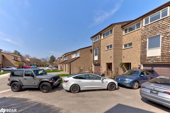 16 - 661 Childs Dr, Townhouse with 4 bedrooms, 3 bathrooms and 4 parking in Milton ON | Image 38