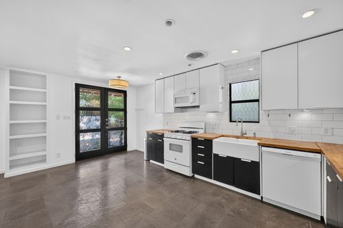 1703 Wethersfield Road, Austin, TX, 78703 | Card Image