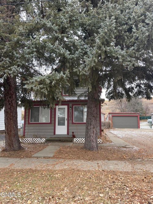 103 1st Ave E, Zap, ND, 58580-7900 | Card Image