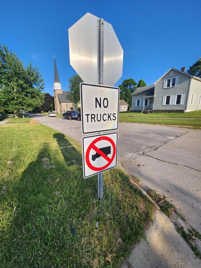 315 Cypress St, Home with 0 bedrooms, 0 bathrooms and null parking in Manistee MI | Image 5