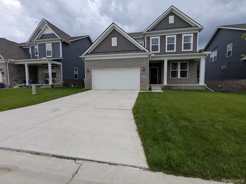 5018 Shoreham Circle, Village Of Clarkston, MI, 48346 | Card Image