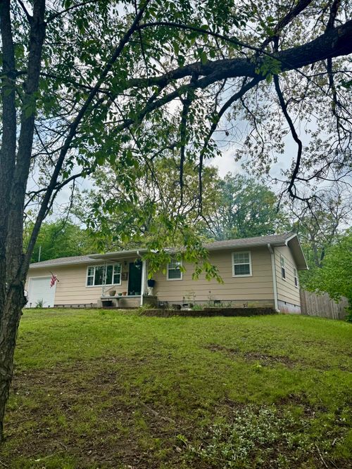 718 S Lincoln Street, Neosho, MO, 64850 | Card Image