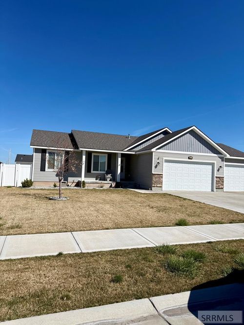 4307 Marlin Dr, Idaho Falls, ID, 83401-1297 | Card Image