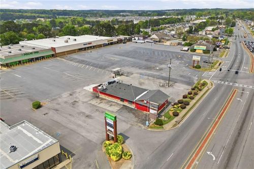 9770 Main St, woodstock, GA, 30188-3943 | Card Image