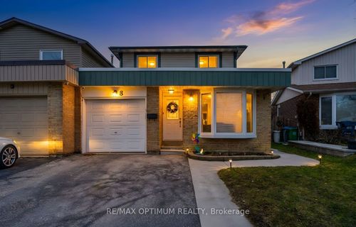8 Joanne Crt, Brampton, ON, L6Y2J8 | Card Image