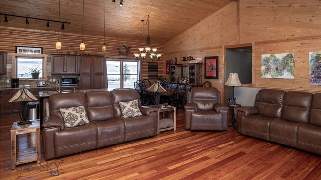 258 Howie Rd, Home with 6 bedrooms, 4 bathrooms and null parking in Big Timber MT | Image 37