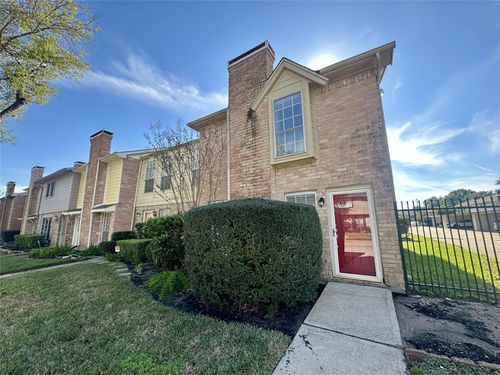 14771 Perthshire Rd, Houston, TX, 77079-7608 | Card Image