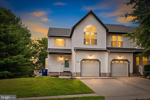 1 Mohr Rd, Burlington, NJ, 08016-3808 | Card Image